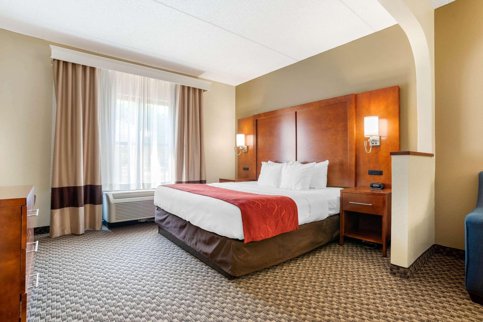 Comfort Suites Tallahassee Capitol - University Area Eksteriør billede